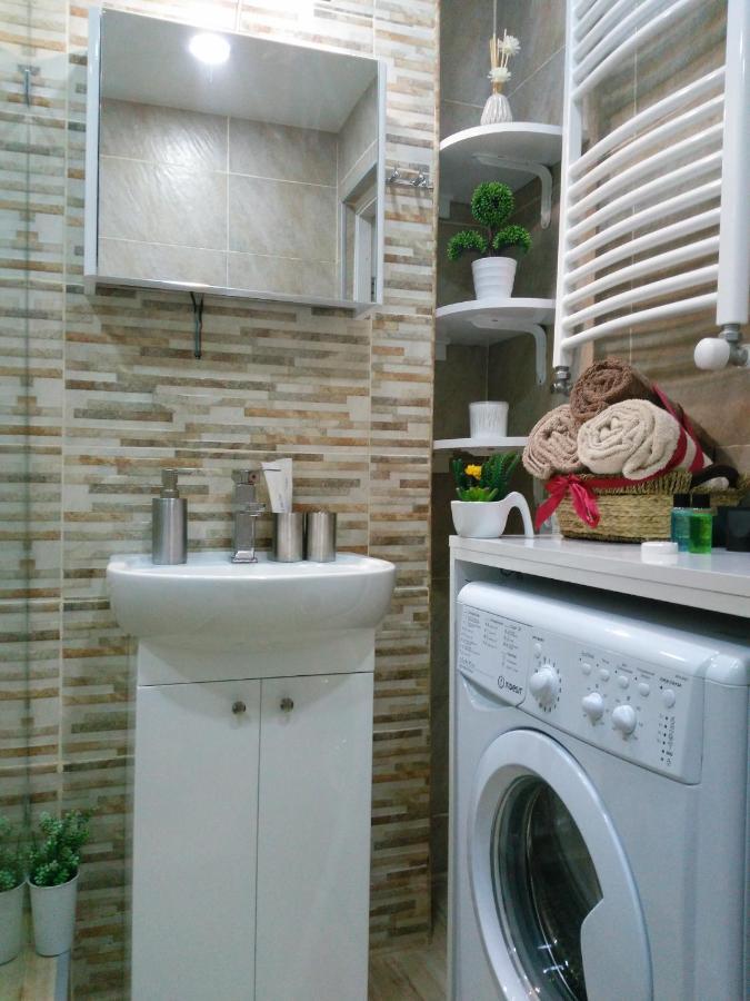 Ameri Plaza Green Apartments Тбилиси Екстериор снимка