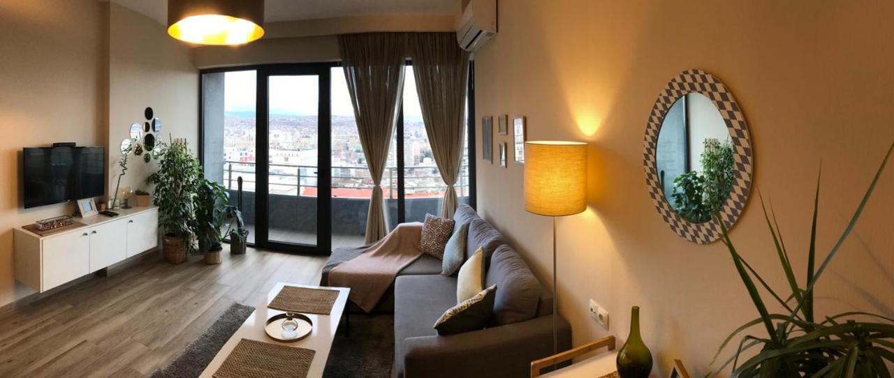 Ameri Plaza Green Apartments Тбилиси Екстериор снимка