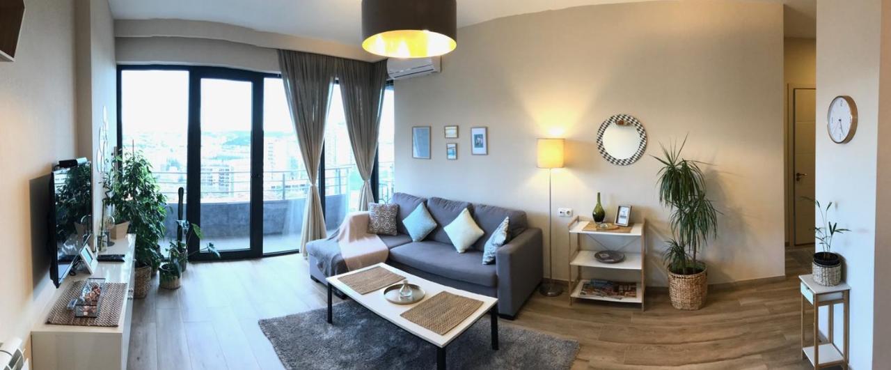 Ameri Plaza Green Apartments Тбилиси Екстериор снимка