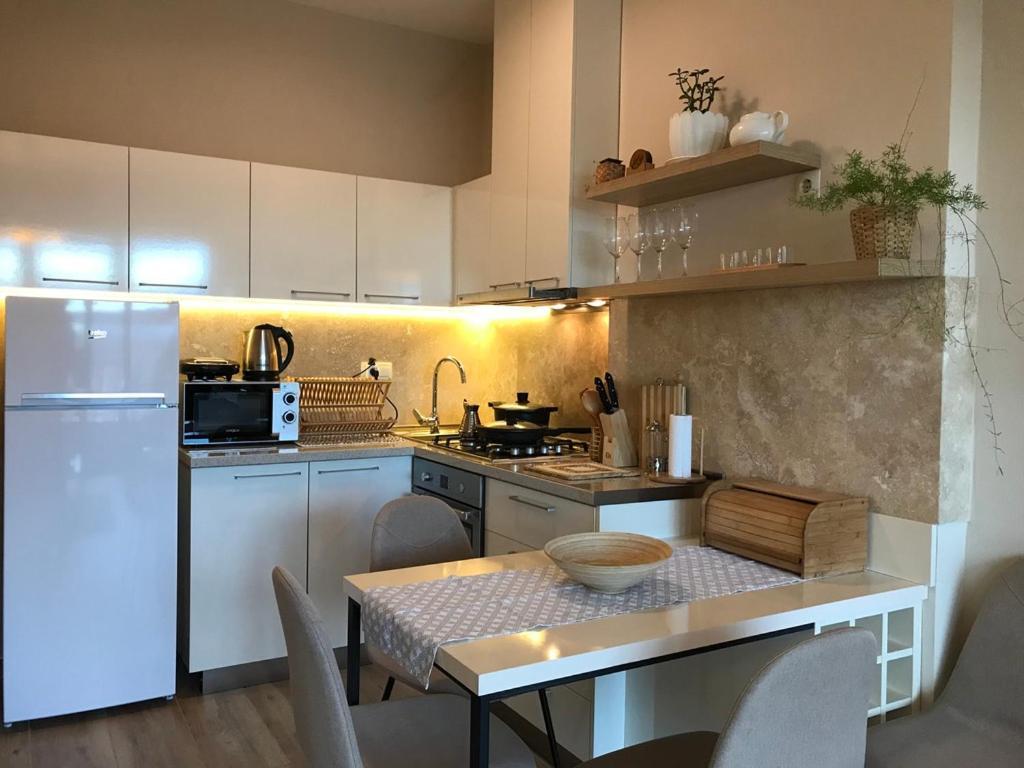 Ameri Plaza Green Apartments Тбилиси Екстериор снимка