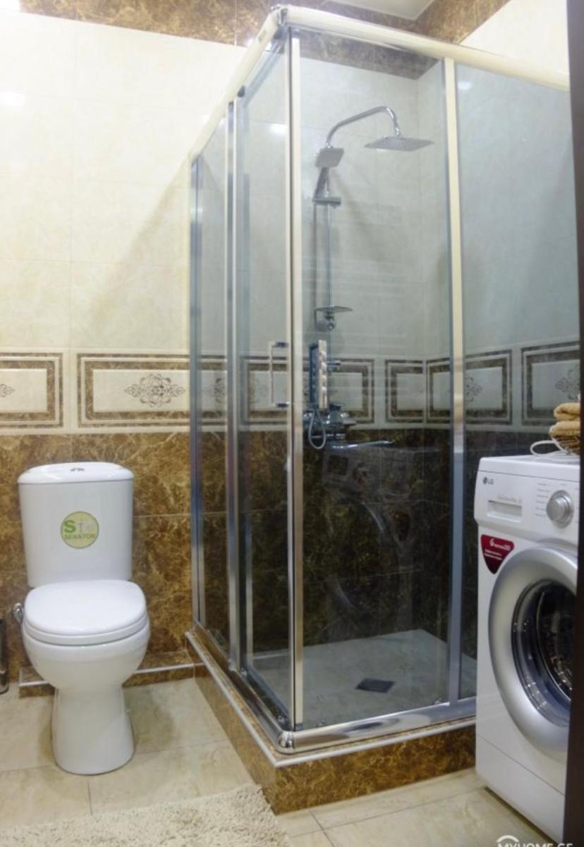 Ameri Plaza Green Apartments Тбилиси Екстериор снимка