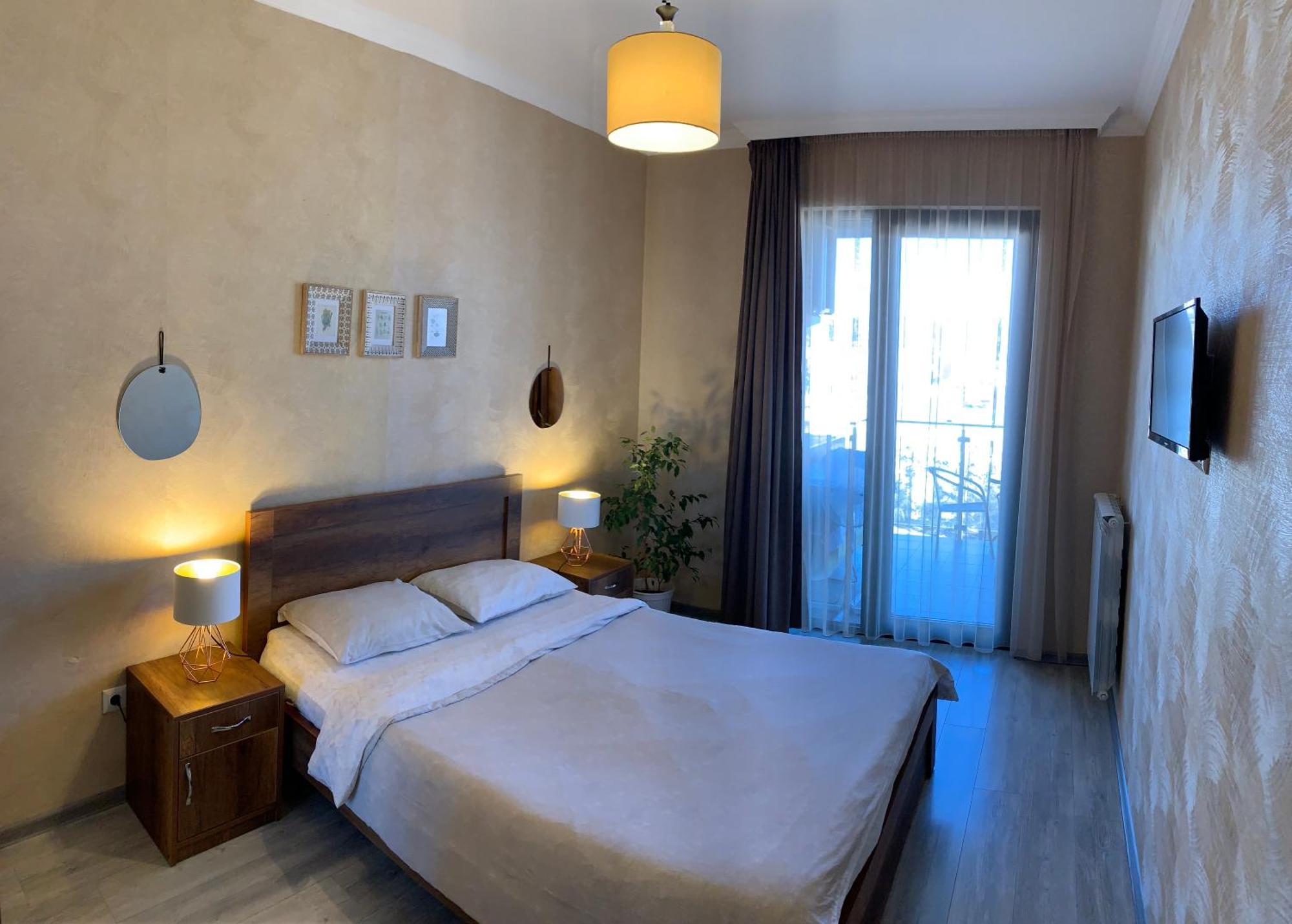 Ameri Plaza Green Apartments Тбилиси Екстериор снимка